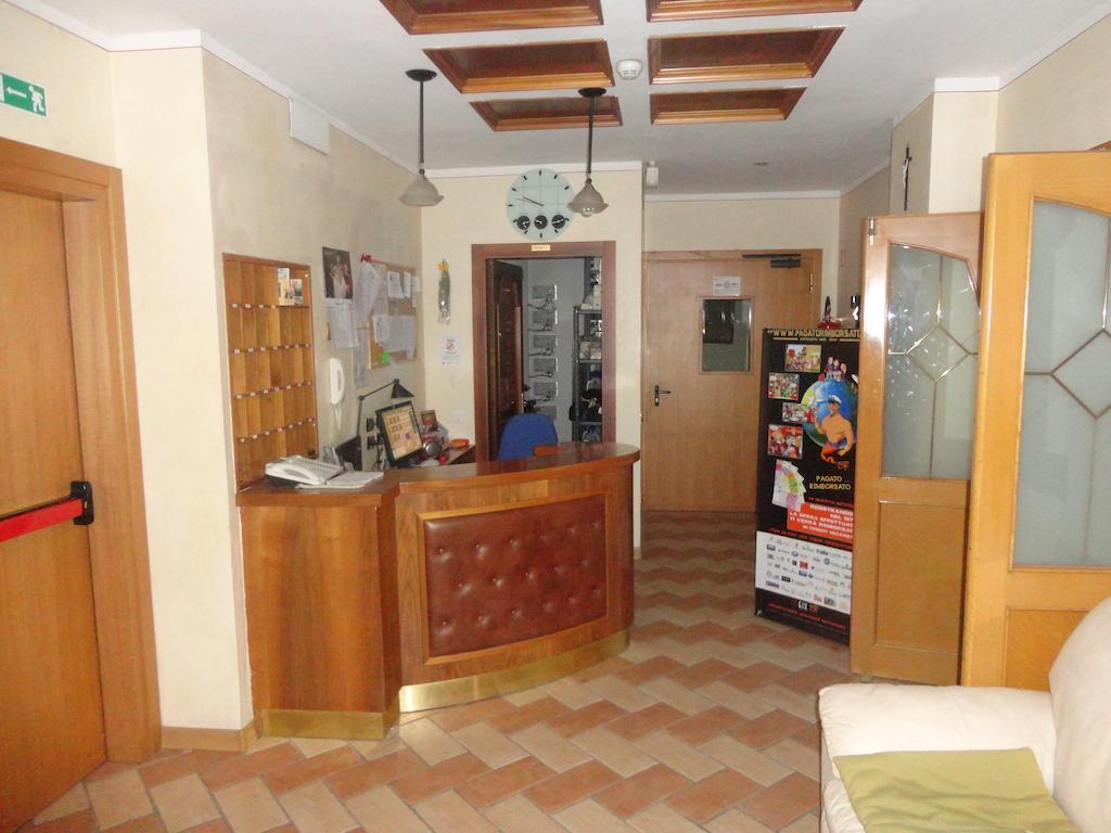 Hotel Al Caminetto 켐브라 외부 사진